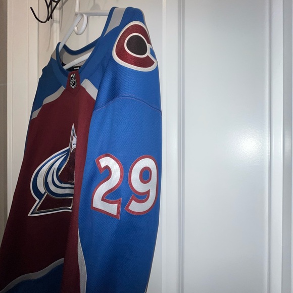 Fanatics Nathan Mackinnon Colorado Avalanche hockey Mens Jersey 2XL #29 - Picture 3 of 4
